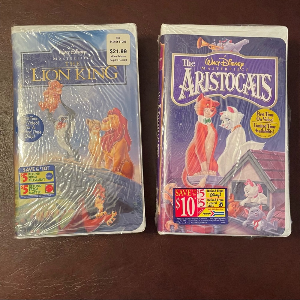 Two Walt Disney Masterpiece Collection VHS tapes- The Lion King & The Aristocats